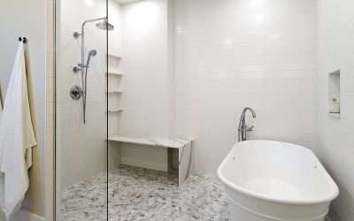 Walk-In Showers vs. Tubs for Your Sioux Falls Bathroom Remodel