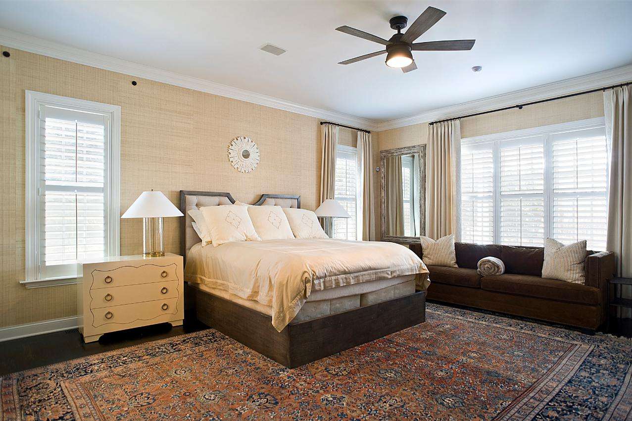 Old Yankton Road bedroom