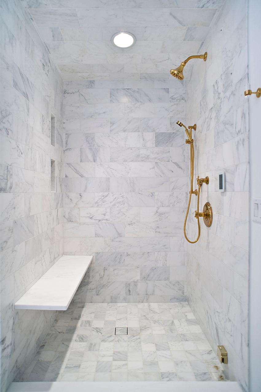 Old Yankton Road bathroom