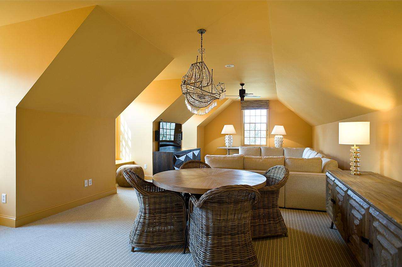 Old Yankton Road loft